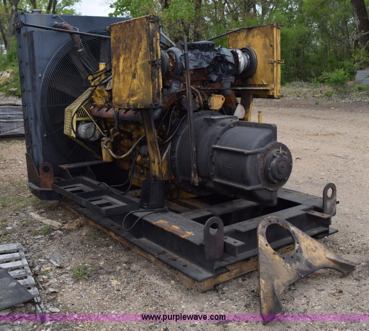 image for item H5136 2001 Caterpillar 3412 12 cylinder power unit