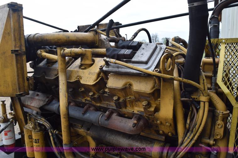 image for item H5136 2001 Caterpillar 3412 12 cylinder power unit