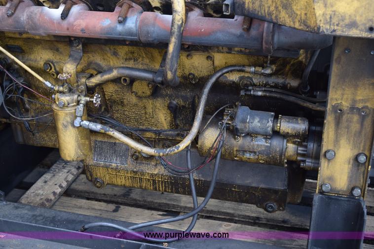 image for item H5136 2001 Caterpillar 3412 12 cylinder power unit