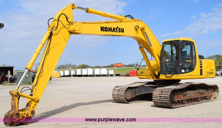 image for item H5137 2000 Komatsu PC200LC-6LE excavator