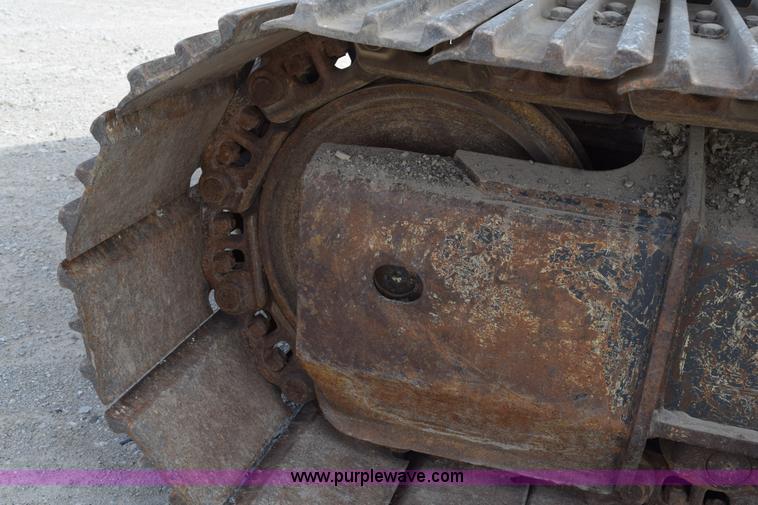 image for item H5137 2000 Komatsu PC200LC-6LE excavator