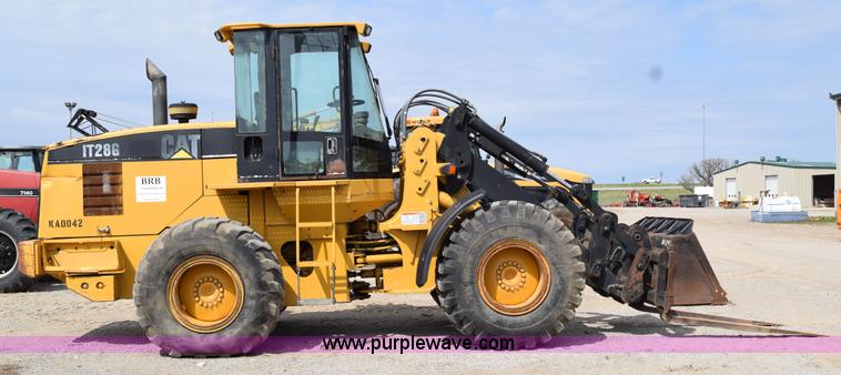 image for item H5141 1997 Caterpillar IT28G wheel loader