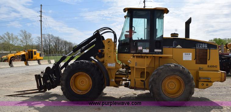 image for item H5141 1997 Caterpillar IT28G wheel loader