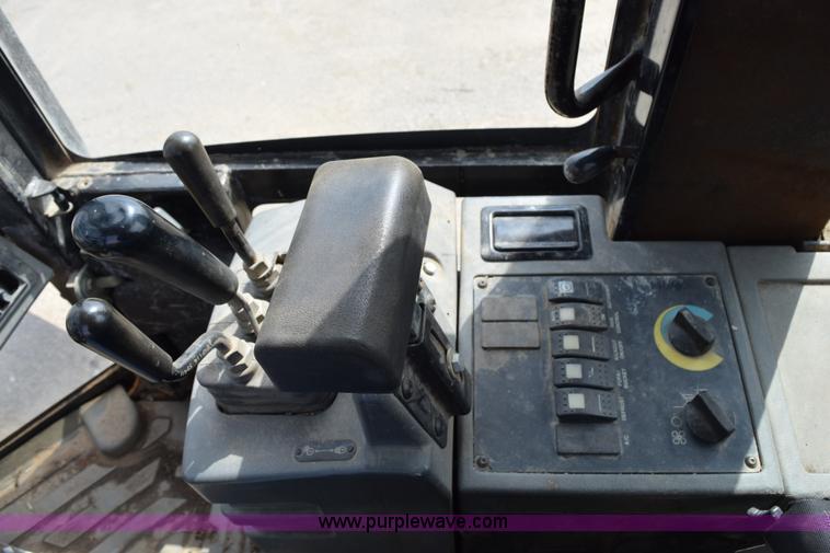 image for item H5141 1997 Caterpillar IT28G wheel loader