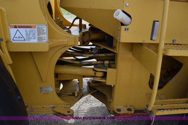 image for item H5141 1997 Caterpillar IT28G wheel loader