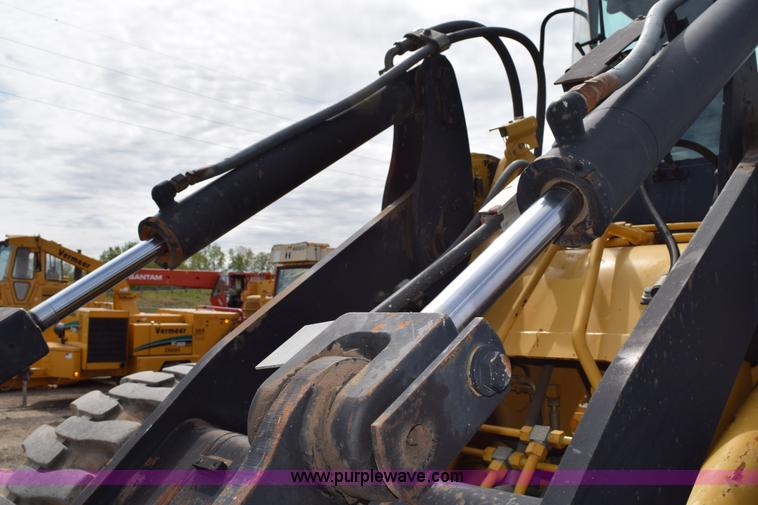 image for item H5141 1997 Caterpillar IT28G wheel loader