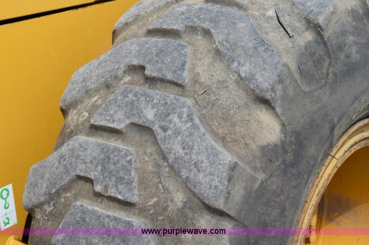 image for item H5141 1997 Caterpillar IT28G wheel loader
