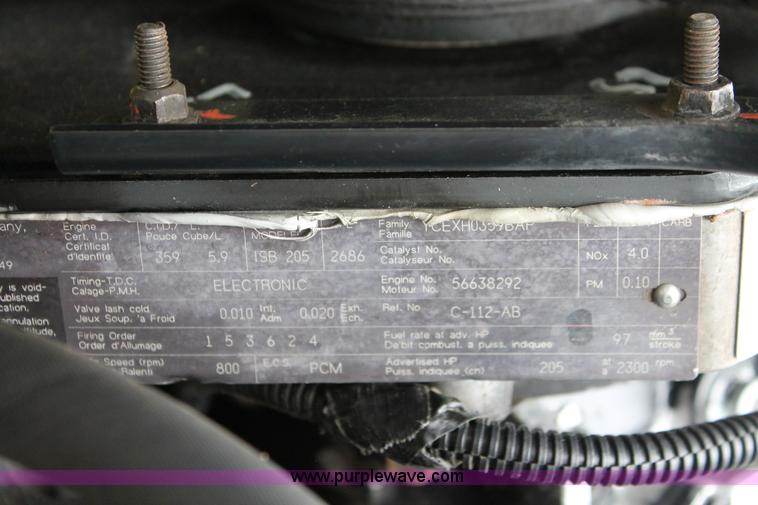 image for item H5816 2000 Ford F750 truck cab and chassis