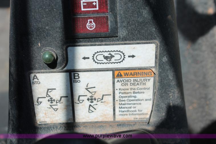 image for item H5825 2007 Bobcat 323J compact excavator