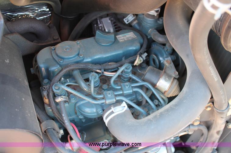 image for item H5825 2007 Bobcat 323J compact excavator