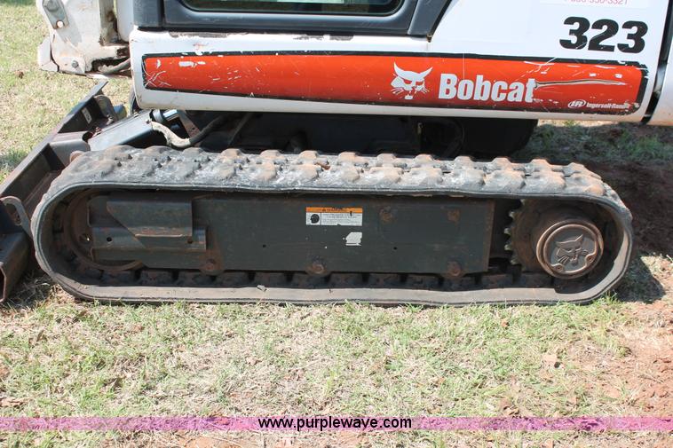 image for item H5825 2007 Bobcat 323J compact excavator