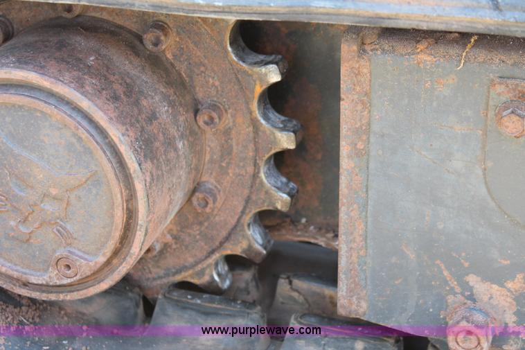 image for item H5825 2007 Bobcat 323J compact excavator