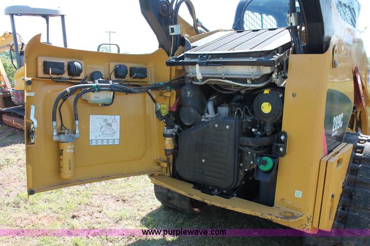 image for item H5828 2011 Caterpillar 289C skid steer