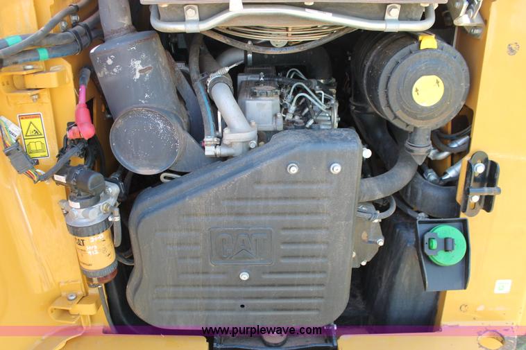 image for item H5828 2011 Caterpillar 289C skid steer