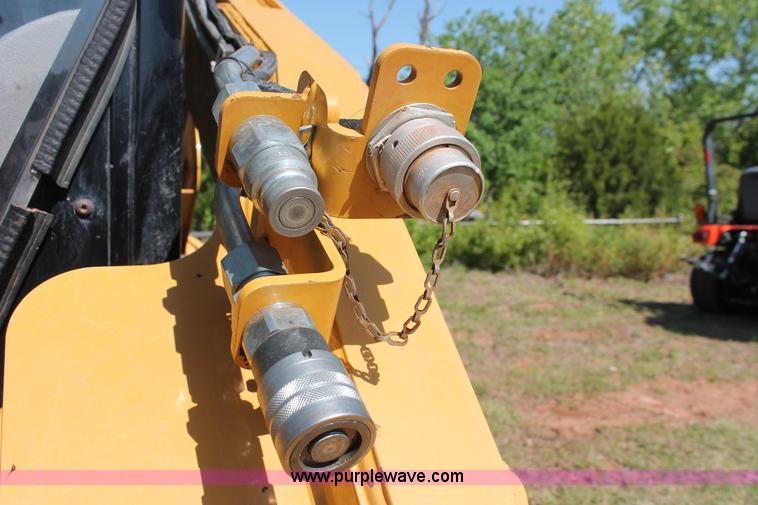 image for item H5828 2011 Caterpillar 289C skid steer