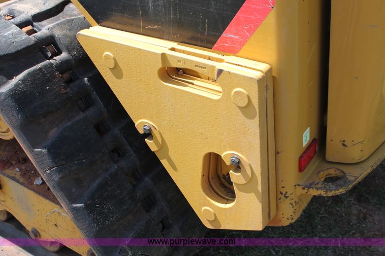 image for item H5828 2011 Caterpillar 289C skid steer