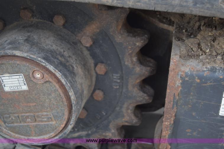 image for item H8586 1999 Bobcat 337 compact excavator