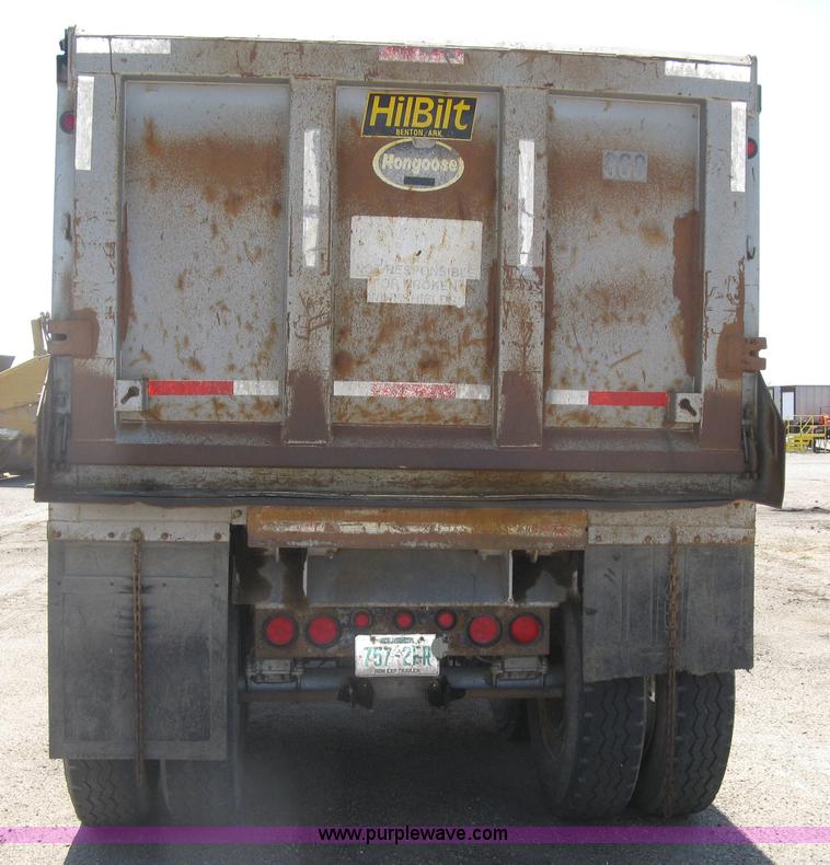 image for item H8635 2006 Hilbilt Mongoose 26-3/16 HDXL end dump trailer