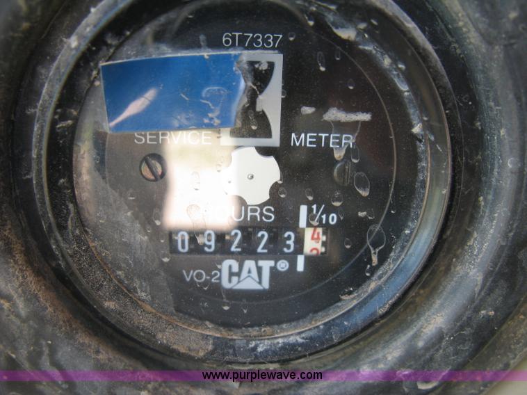 image for item H8638 2001 Caterpillar 320C L excavator