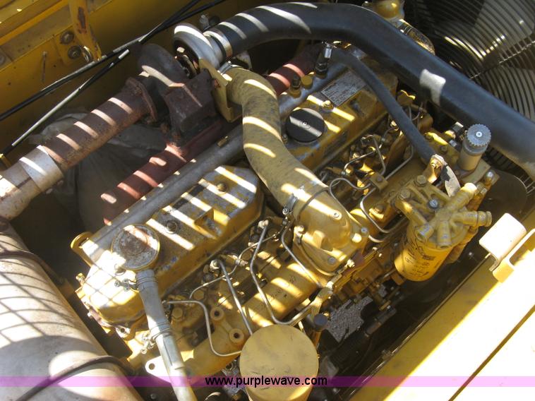 image for item H8638 2001 Caterpillar 320C L excavator