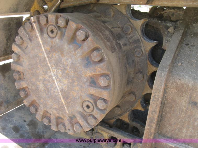 image for item H8638 2001 Caterpillar 320C L excavator