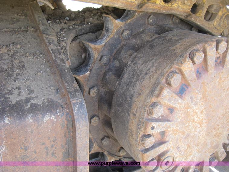image for item H8639 2001 Caterpillar 320C L excavator