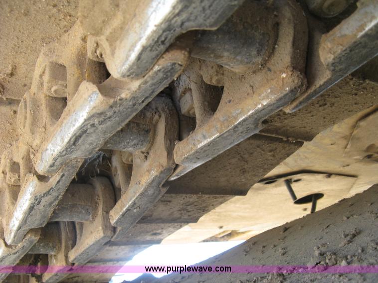 image for item H8639 2001 Caterpillar 320C L excavator