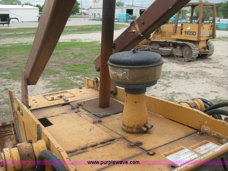 image for item H8650 1991 Case 855D track loader