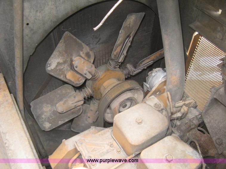 image for item H8650 1991 Case 855D track loader