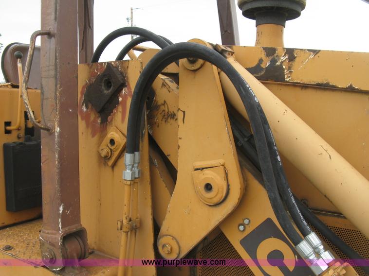 image for item H8650 1991 Case 855D track loader