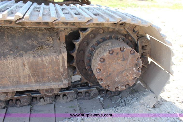 image for item I1673 2008 John Deere 200LC excavator