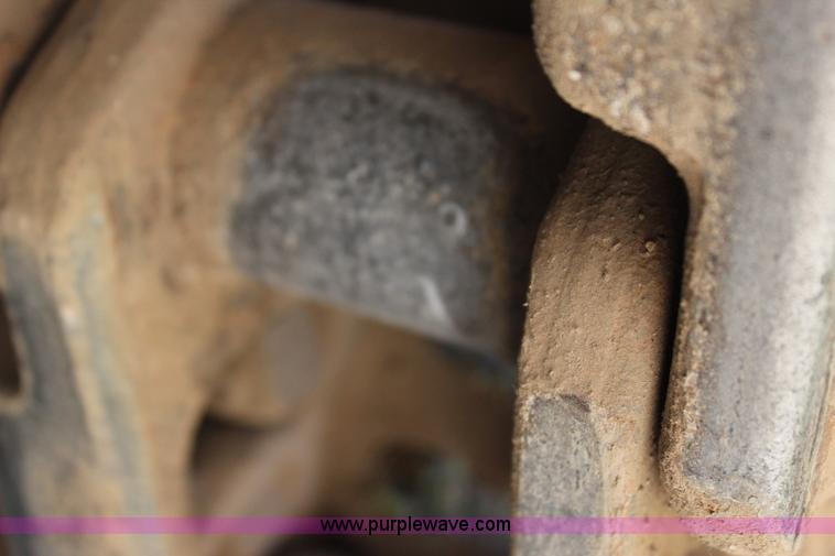 image for item I1673 2008 John Deere 200LC excavator