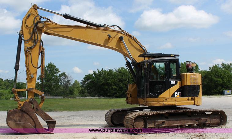 image for item I1674 2008 Caterpillar 321D LCR excavator
