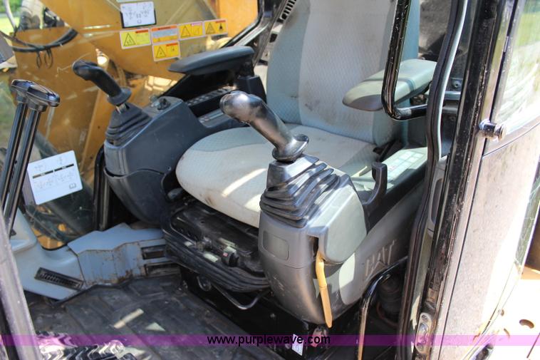 image for item I1674 2008 Caterpillar 321D LCR excavator