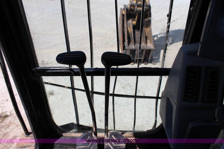 image for item I1674 2008 Caterpillar 321D LCR excavator