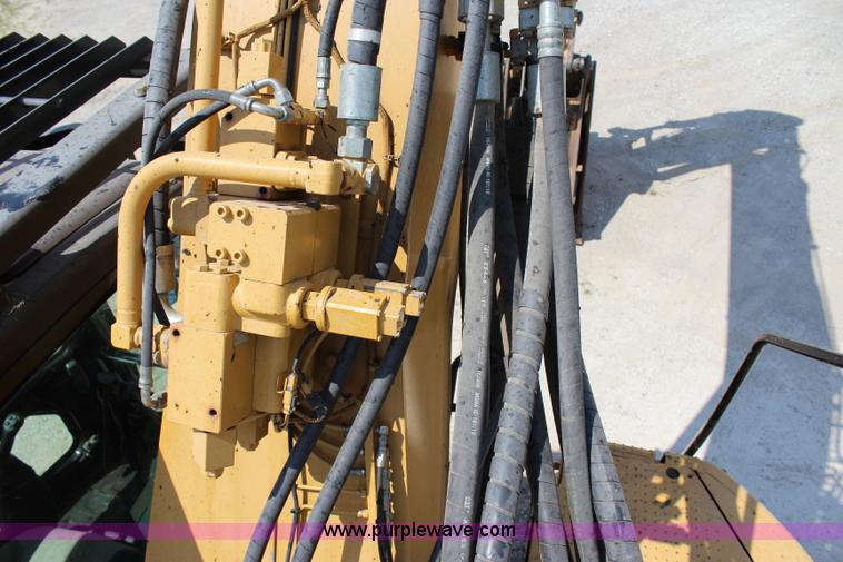image for item I1674 2008 Caterpillar 321D LCR excavator