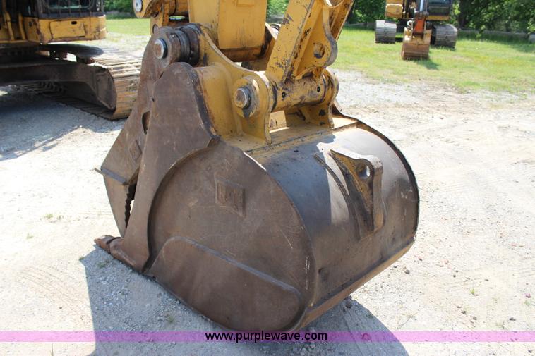 image for item I1674 2008 Caterpillar 321D LCR excavator