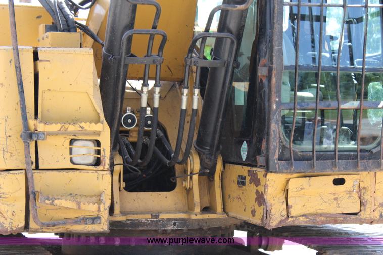 image for item I1674 2008 Caterpillar 321D LCR excavator