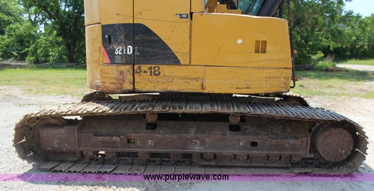 image for item I1674 2008 Caterpillar 321D LCR excavator