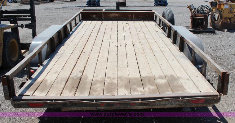 image for item I1687 2003 PJ utility trailer