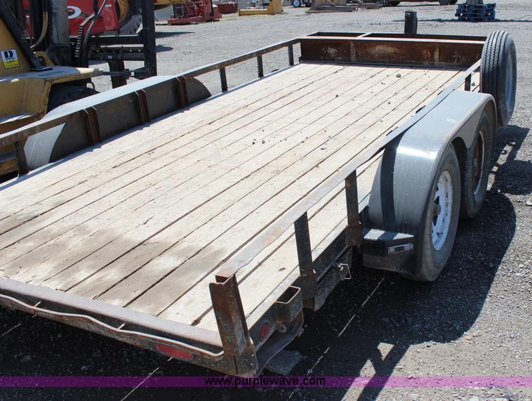 image for item I1687 2003 PJ utility trailer