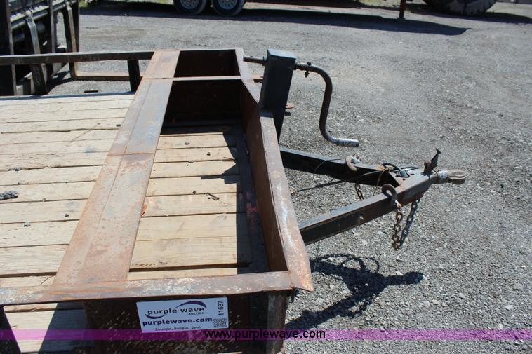 image for item I1687 2003 PJ utility trailer