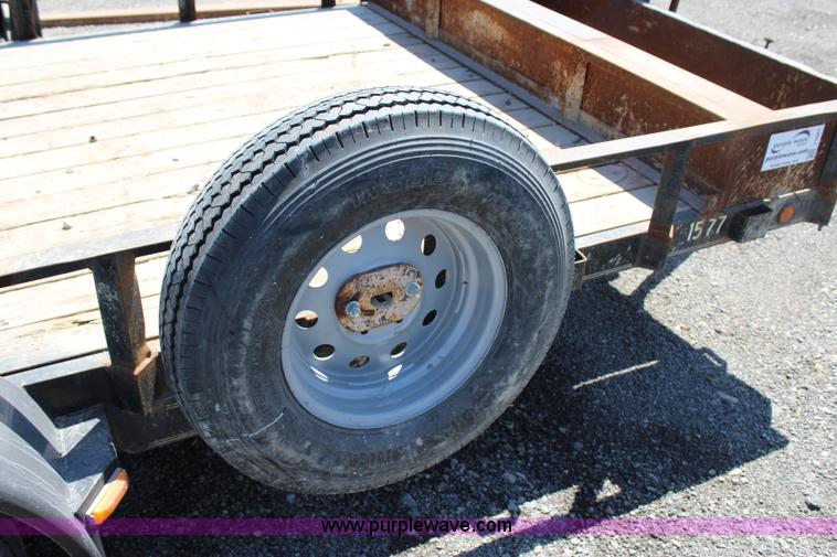 image for item I1687 2003 PJ utility trailer