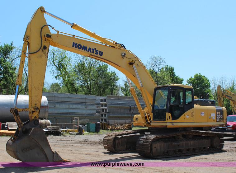 image for item I1697 2006 Komatsu PC300LC-7 excavator
