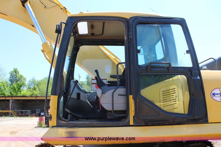 image for item I1697 2006 Komatsu PC300LC-7 excavator
