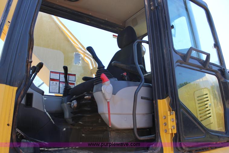 image for item I1697 2006 Komatsu PC300LC-7 excavator