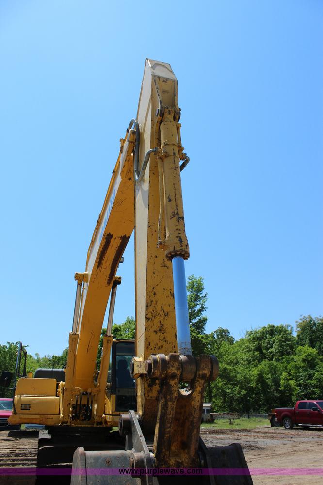 image for item I1697 2006 Komatsu PC300LC-7 excavator