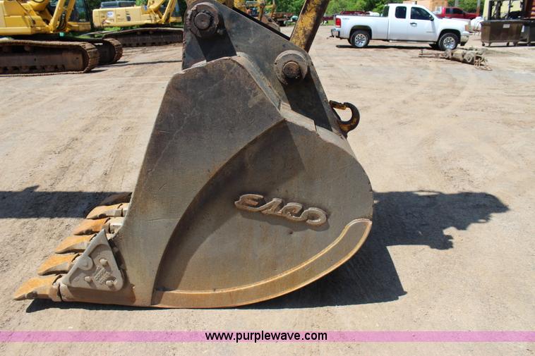 image for item I1697 2006 Komatsu PC300LC-7 excavator