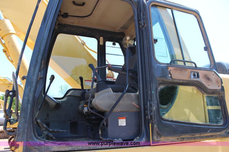 image for item I1698 2001 Komatsu PC300LC-6 excavator