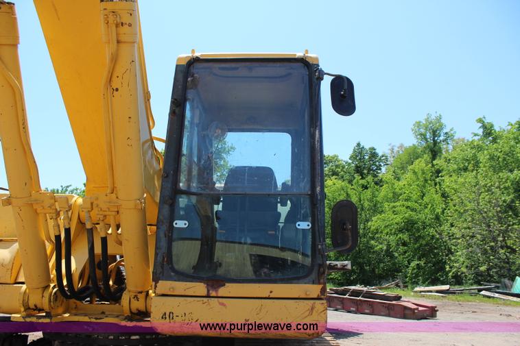 image for item I1698 2001 Komatsu PC300LC-6 excavator